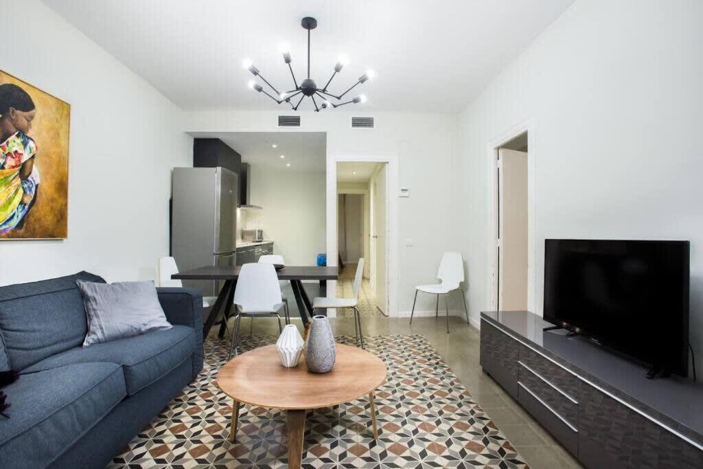 Bright And Modern 3bedroom In Ramblas 3 1b Barcelona